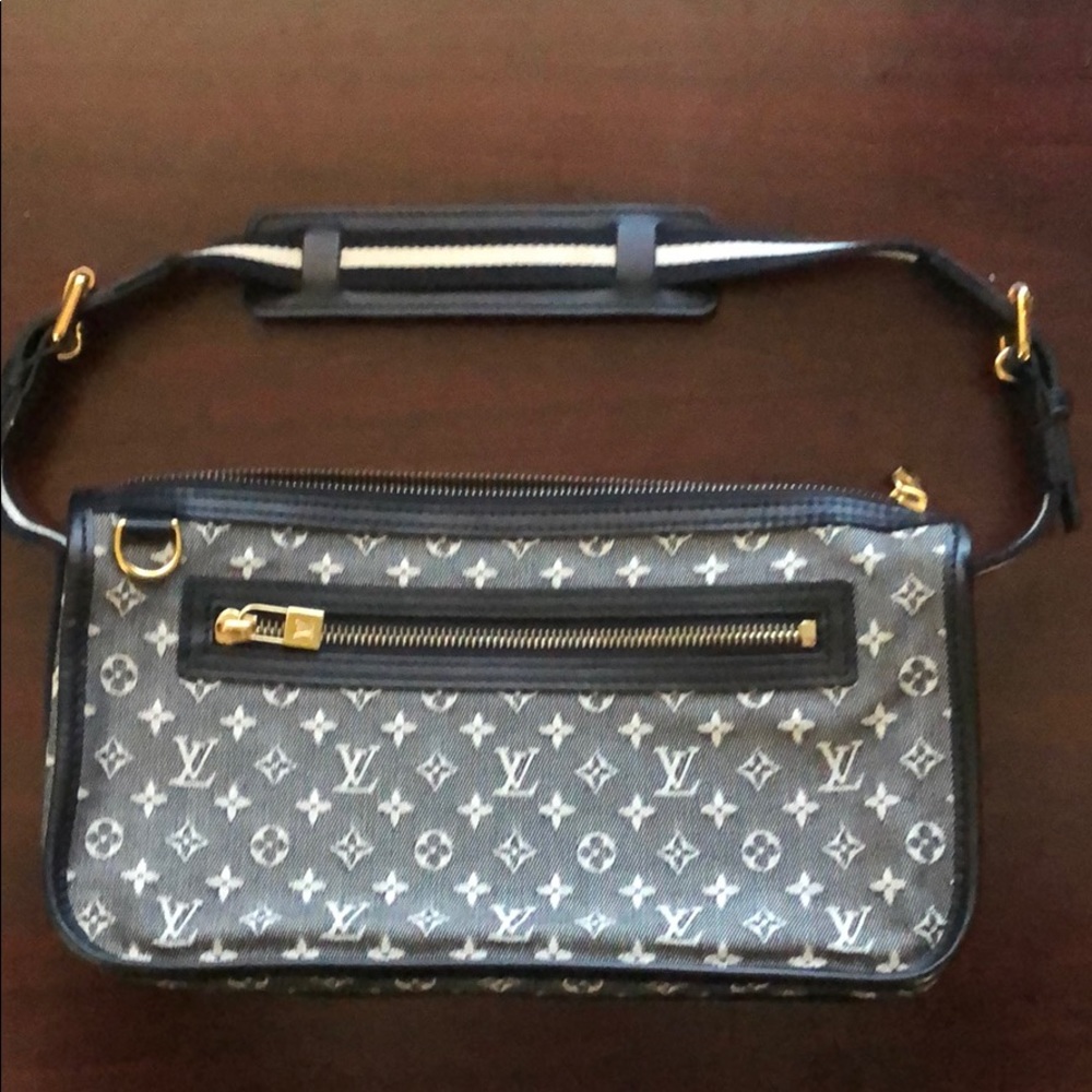 Louis Vuitton Pochette Kathleen Noir